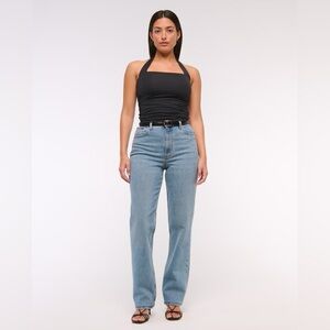 Abercrombie & Fitch The 90’s Straight Ultra High Rise